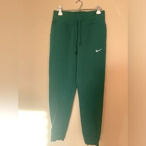 Nike Sportswear Phoenix Sweatpants.